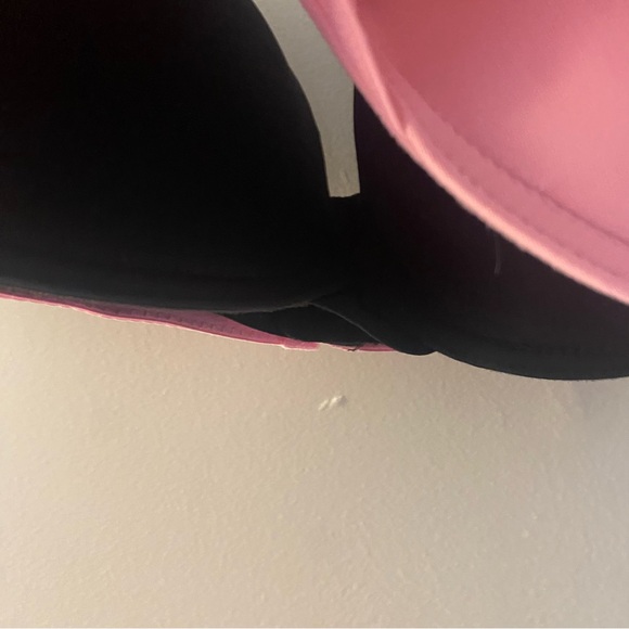 Juicy Couture Pink Intimates Set - Picture 4 of 6